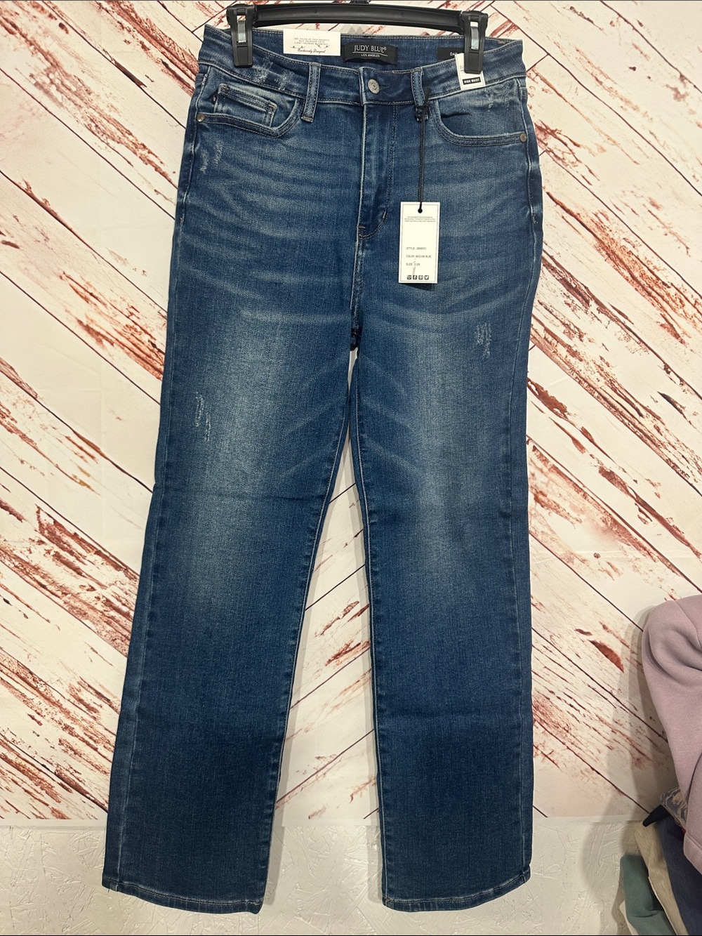 NWT Judy Blue high Rise  dad Jean Straight Leg Jeans in Medium Blue Wash
